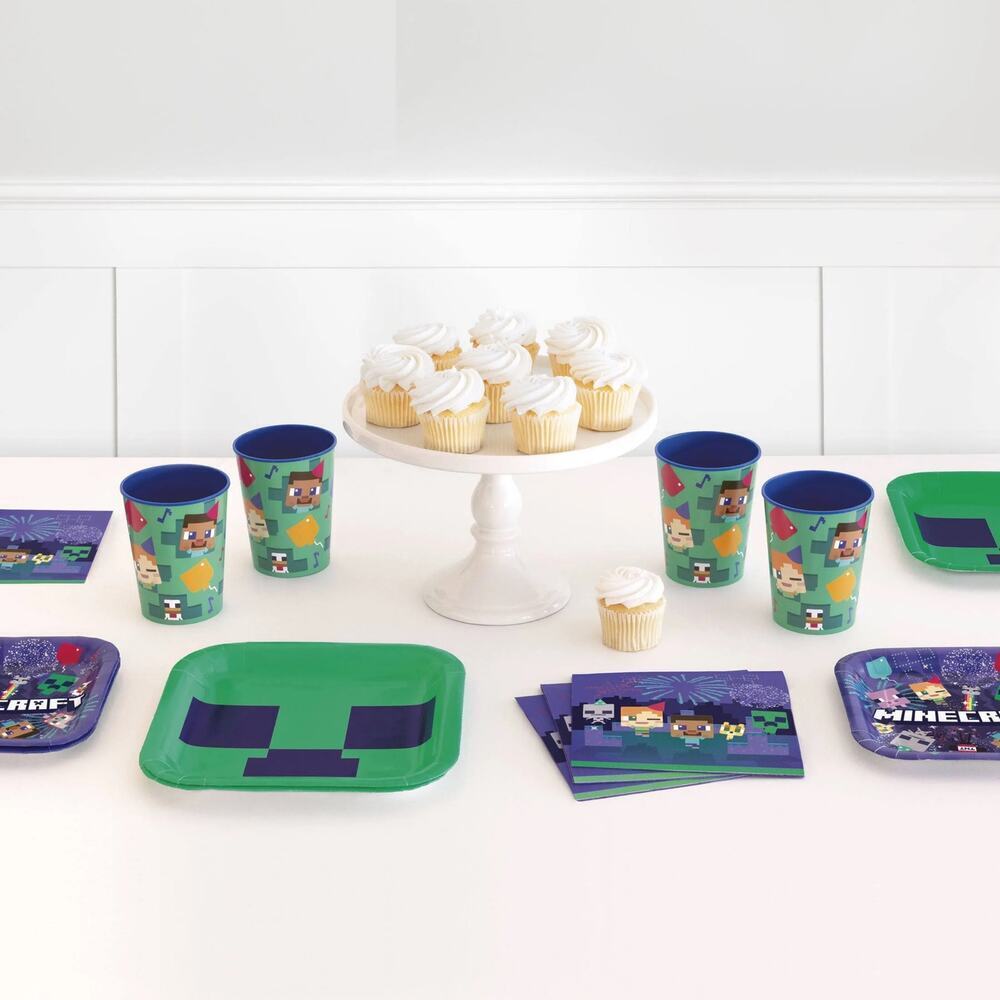 Minecraft Party Kit for 8 Birthday Tableware Set Plates Cups‎ Napkins NEW-NIB!!